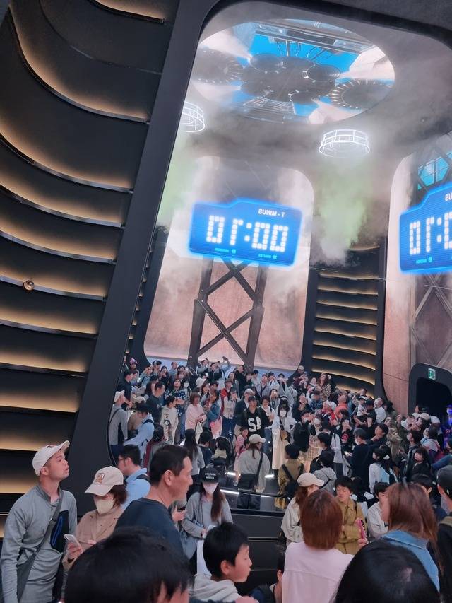 2025년 오사카 세계 박람회기 자난달 13일부터 오는 10월 13일까지 일본 오사카에서 열리고 있다. '우리의 삶을 위한 미래 사회를 설계하다'를 주제로 내건 오사카박람회에 관람객들이 몰려들었다. 이경우 대구일보 객원논설위원.