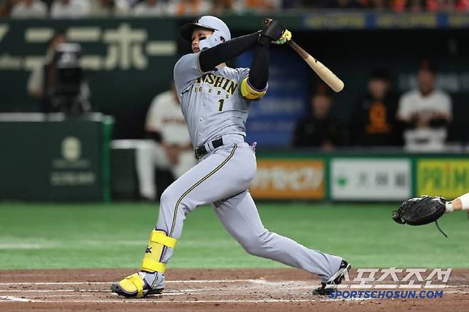 한신 3번 모리시타는 홈런을 포함해 4안타, 4타점 맹타로 9대1 승리를 이끌었다. 모리사타는 센트럴리그 타율, 안타 2위를 달리고 있다. 사진캡처=한신 타이거즈 SNS