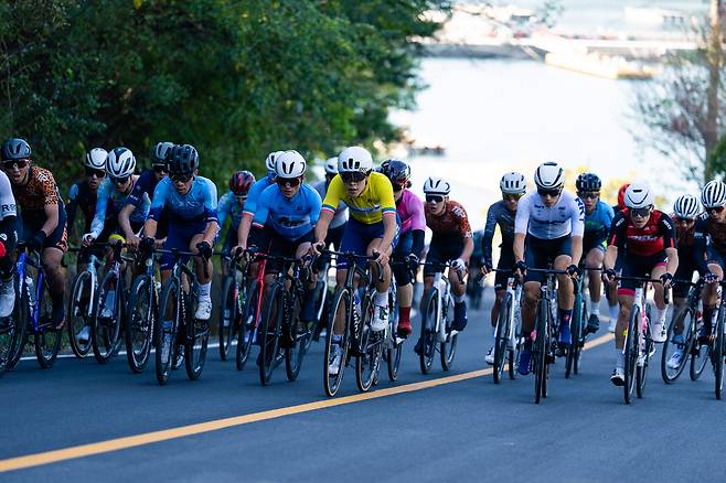 ‘투르 드 경남 2024‘ 대회. 경남도 제공
