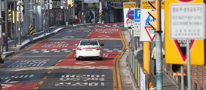 서울 시내의 한 초등학교 앞 어린이보호구역 모습. 연합뉴스
