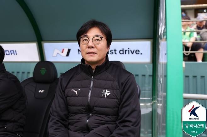 대전하나시티즌 황선홍 감독. 사진=한국프로축구연맹