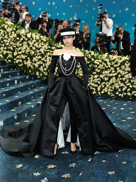 5월 5일(현지시각) 미국 뉴욕에서 열린 ‘2025 멧 갈라’ (The 2025 Met Gala)에 참석한 제니. 게티이미지