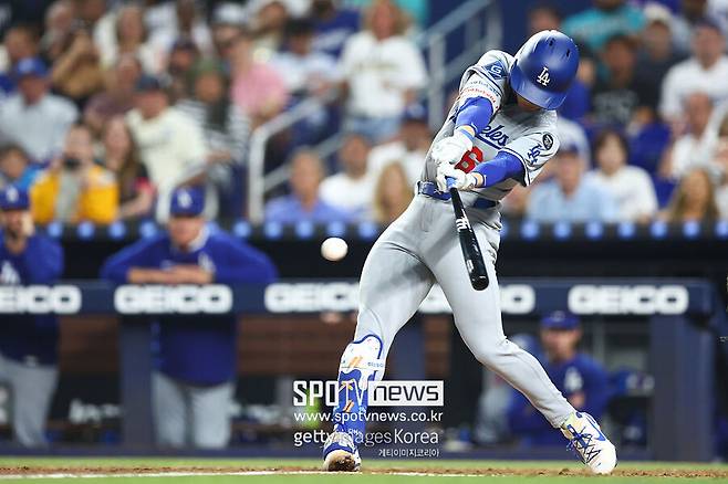 ▲ 김혜성의 메이저리그 데뷔 첫 안타 순간.