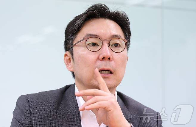김동환 UTC인베스트먼트 대표가 25일 서울 종로구 뉴스1 사옥에서 인터뷰를 하고 있다. ⓒ News1 김성진 기자