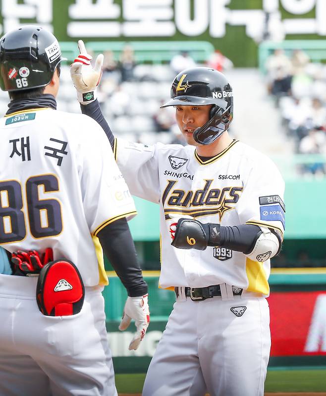 올시즌 김성현은 타율 0.250 OPS 0.661을 기록하고 있다. 사진 | SSG 랜더스