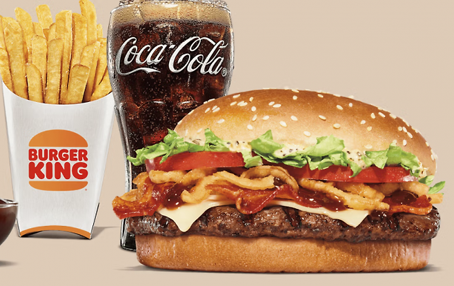 미국 버거킹이 허위광고를 했다는 이유로 집단 소송에 직면하게 됐다. 버거킹 홈페이지