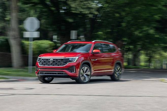 사진 : 폭스바겐 아틀라스 (출처=Car and Driver)