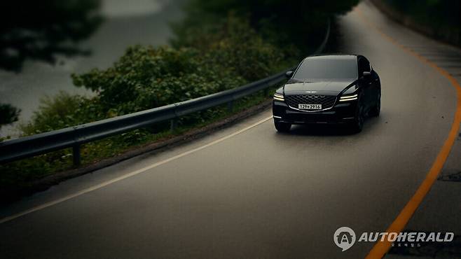 제네시스, 브랜드 기술 홍보 영상 '테크놀로지 바이 제네시스' 공개(제네시스)