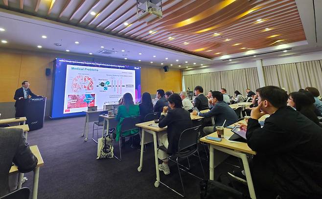 7일 서울 코엑스에서 바이오코리아 골든 트라이앵글 생명과학 오픈이노베이션 세션이 열렸다./염현아 기자