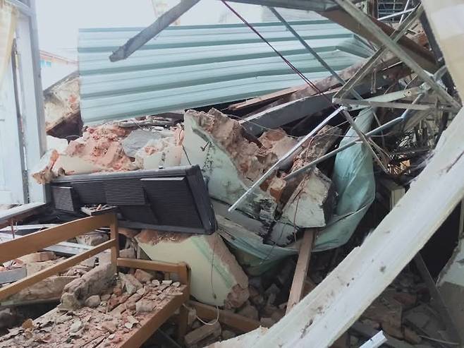 미얀마 네피도의 핀마나 교회가 강진으로 피해를 입은 모습. 아시안미션 제공