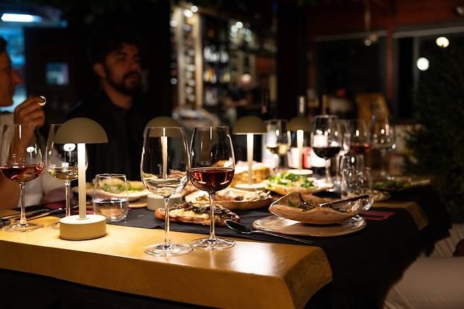 우를라의 파인다이닝