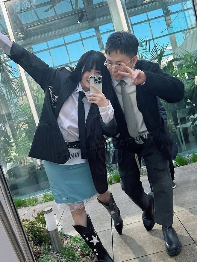 현아, 용준형 (현아 소셜네트워크서비스 계정)