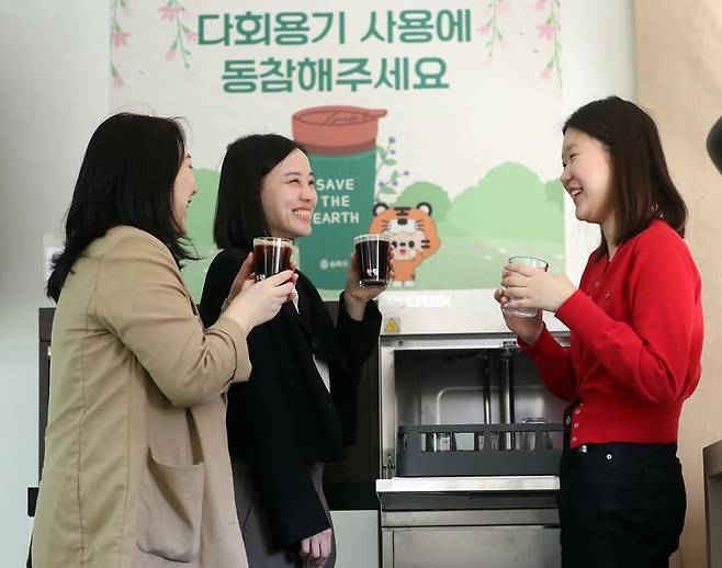 송파구 다회용기 '하하·호호 컵' 보급 [송파구 제공. 재판매 및 DB 금지]