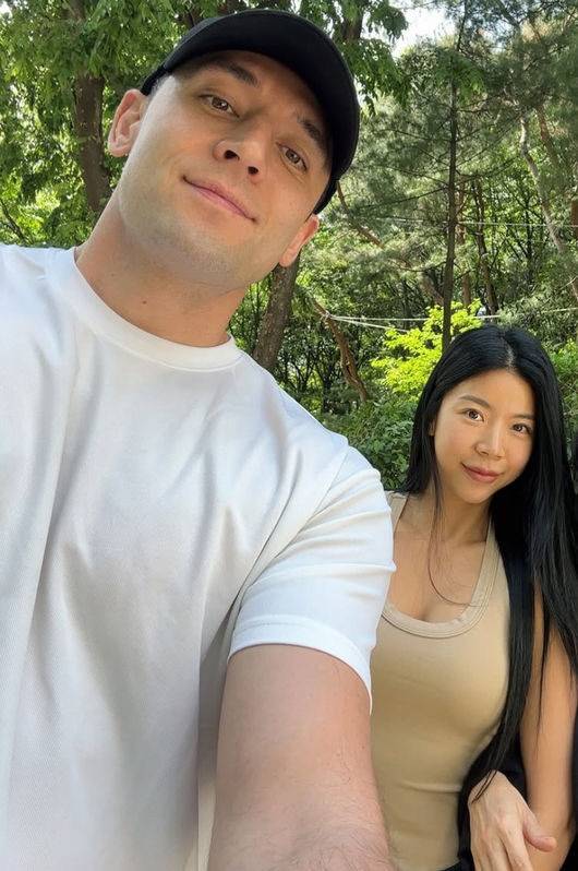 사진 출처=제이제이 SNS 계정