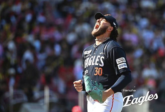 한화 이글스 1선발 코디 폰세가 포효하는 모습. 연합뉴스