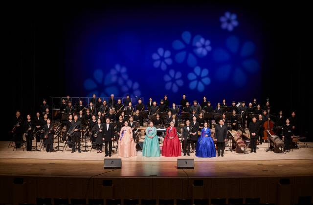 ▲ 강원도립국악관현악단과 부산시립국악단의 합동교류연주회가 최근 강릉아트센터에서 열렸다.