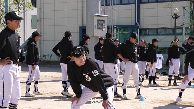 ▲훈련 중인 광주일고 야구부 선수들