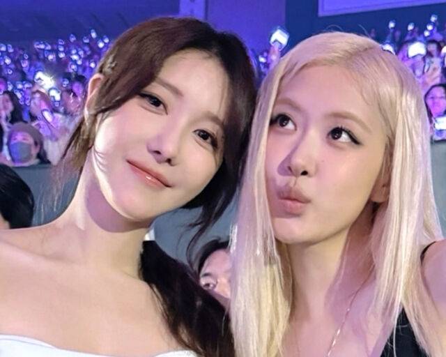 이지아가 '블랙핑크' 로제와 친분을 과시했다. / 이지아 SNS 캡처