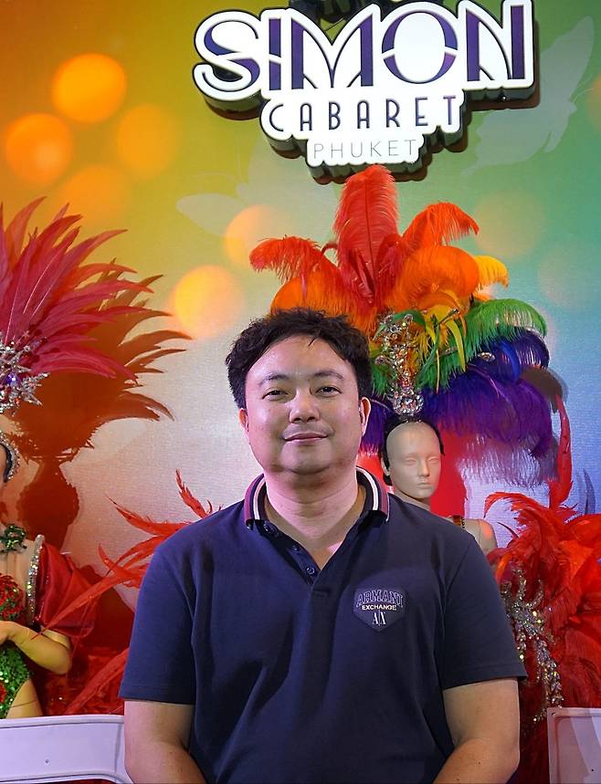 글로벌 스탠더드 퍼포먼스 공연의 위엄 아시아 최고수준 핫플레이스 폰텝 유린 대표