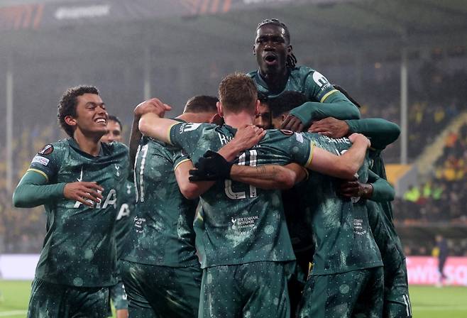 ▲ 기뻐하는 토트넘 선수들 [연합뉴스]