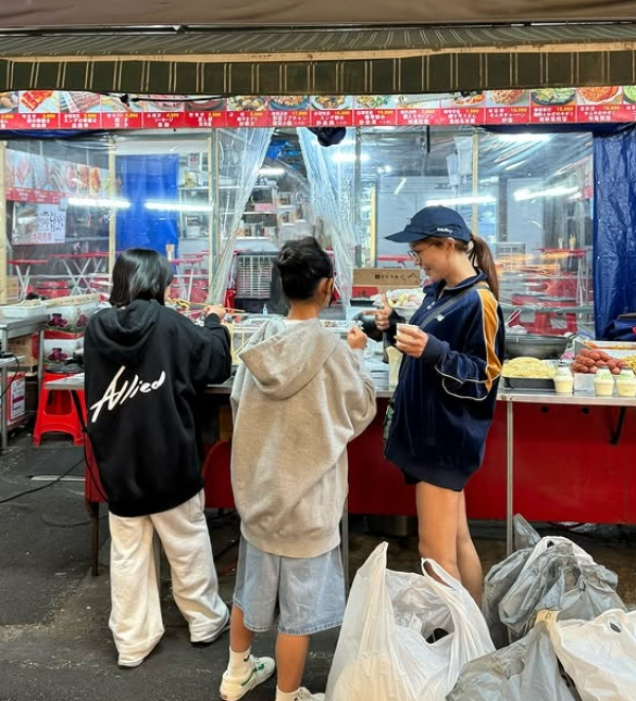 S.E.S 슈와 쌍둥이 딸/슈 인스타그램