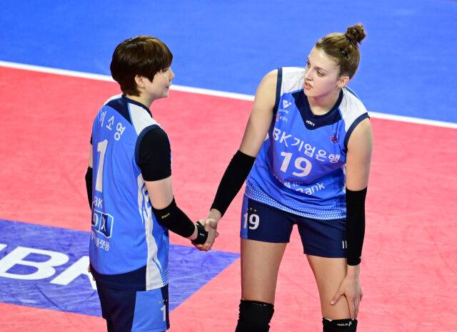 빅토리아와 이소영./KOVO