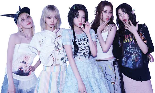 그룹 르세라핌 ⓒ르세라핌X