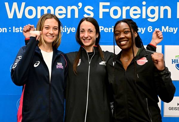 (왼쪽부터) 흥국생명 레베카 라셈, 정관장 엘리사 자네트, 페퍼저축은행 조 웨더링튼 / 사진=KOVO 제공