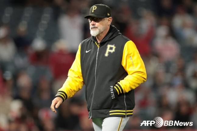 피츠버그에서 9일(한국시간) 경질된 데릭 셸튼 감독. /AFPBBNews=뉴스1