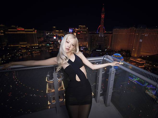 신곡 '메시' 발표한 블랙핑크 로제 [워너뮤직코리아·COLIN TILLEY 제공. 재판매 및 DB 금지]