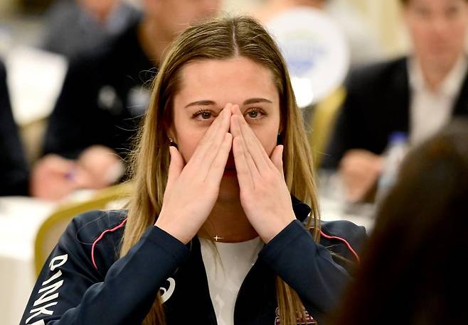 흥국생명의 지명을 받은 후 눈시울을 붉히는 라셈 [한국배구연맹 제공. 재판매 및 DB 금지]