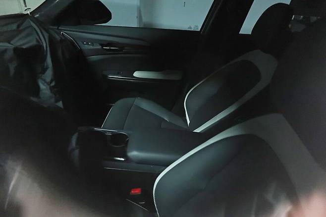 사진 : 기아 EV5 테스트카 (출처=오토스파이넷)