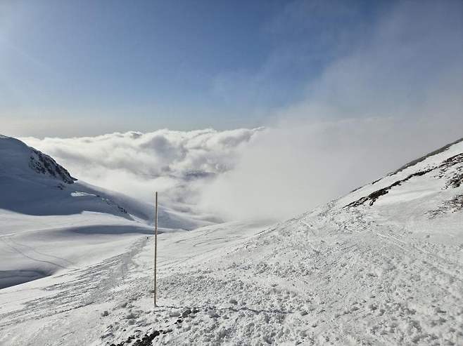 viewimage.php?id=23b2db27ebc637&no=24b0d769e1d32ca73de882fa1bd62531b6b898211a669f8109c0200b5f38ebe589f1c56acd3e6285cdeb3d355e8262790ca72aecc9a0ca4c2b3f9c355903f2d15176d4