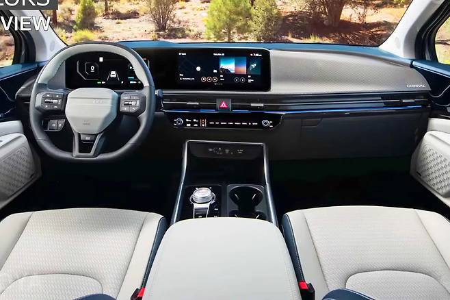 기아 신형 카니발 실내 예상도