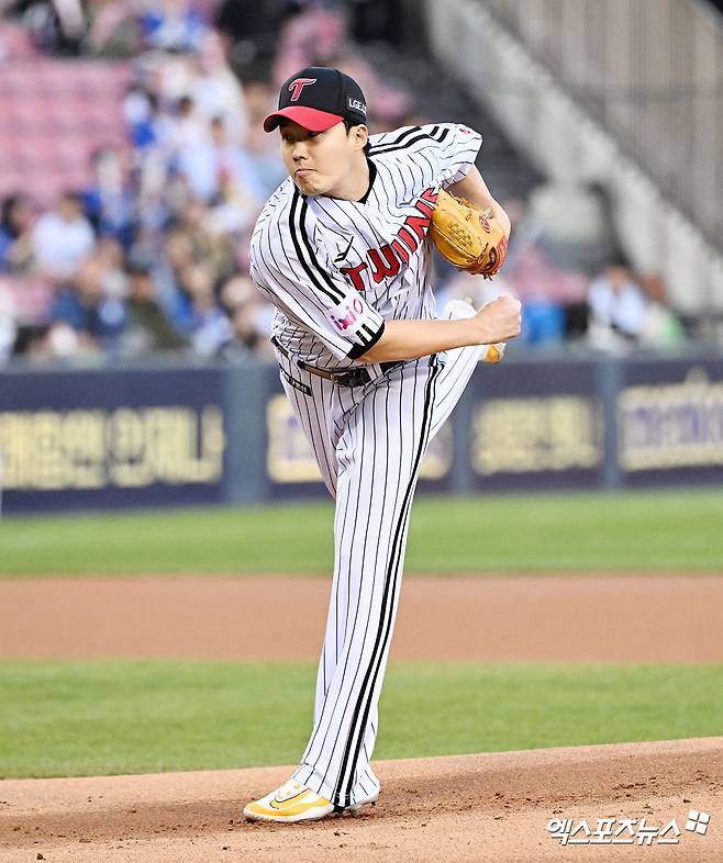 LG 트윈스 임찬규가 경기에 등판해 투구하고 있다. 엑스포츠뉴스 DB