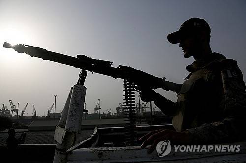 확전 우려가 지속되는 인도, 파키스탄 국경 [로이터 연합뉴스 자료사진. 재판매 및 DB 금지]