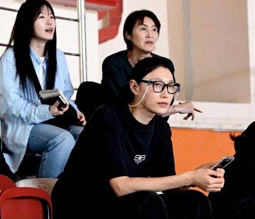 흥국생명 어드바이저로 외국인 트라이아웃에 온 김연경 [한국배구연맹 제공. 재판매 및 DB 금지]