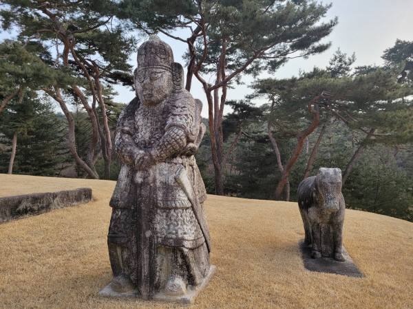 영릉 무인석