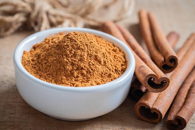 달달한 당분 음식이 당길 때는, 계피가 들어간 음식을 먹는 것이 효과적이다. [사진=게티이미지뱅크]