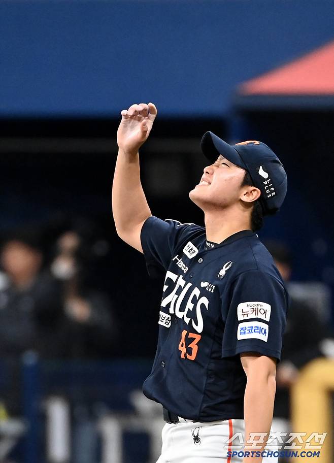 10일 고척스카이돔에서 열린 한화와 키움의 경기, 한화가 9대1로 승리하며 33년만의 11연승을 달렸다. 9회말 경기를 끝낸 정우주가 미소짓고 있다. 고척=허상욱 기자wook@sportschosun.com/2025.05.10/