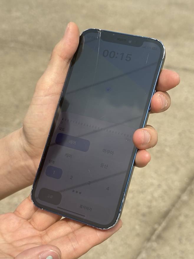 "WIM"의 모바일 앱에서 주행 모드를 설정하고 현 위치를 확인할 수 있다./사진=김유진