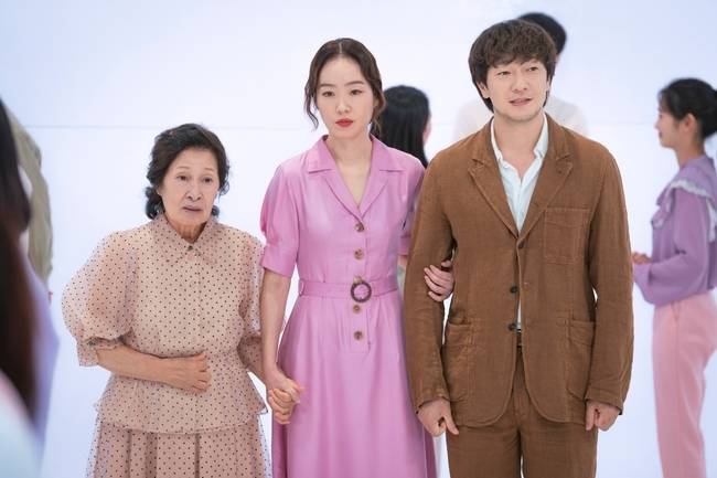 사진=스튜디오 피닉스·SLL