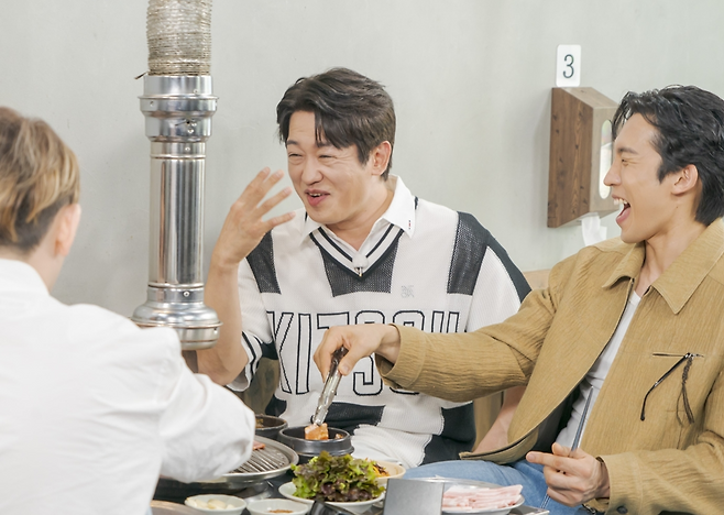 ENA ‘최화정 김호영의 보고싶었어’