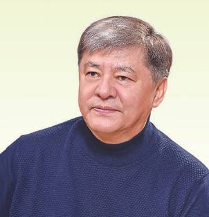 키르기즈스탄 작곡가 무라트벡 베겔리예프