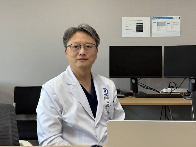 경태영 대한입원의학회장은 "현재 의료계의 문제들 상당 부분을 입원전담전문의가 해결할 수 있다"고 진단했다. 사진=장자원 기자.