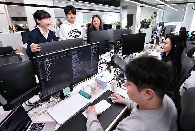 4월 15일 경기도 과천시 이모코그 본사 사무실. 이모코그는 AI 기반의 개인 맞춤형 치료 콘텐츠를 지속적으로 개발하고 글로벌 연구·개발 협력도 확대할 계획이다./조선비즈