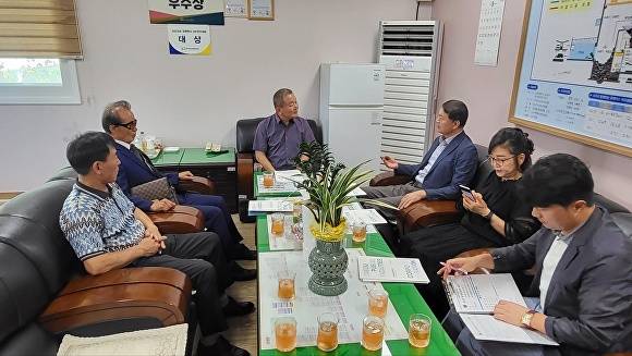 성서발전협의회 관계자들이 회의를 갖고 있다 [사진=성서발전협의회]