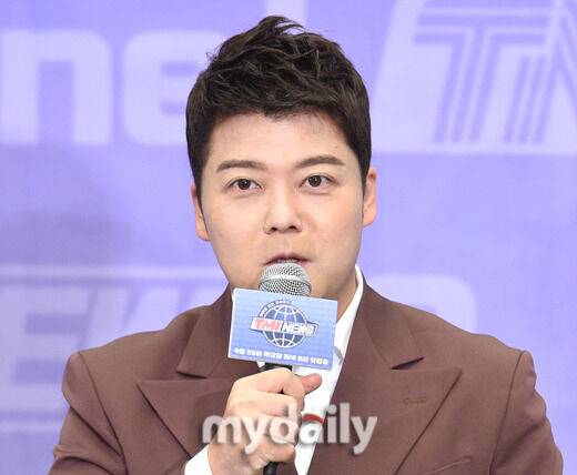 전현무 / 마이데일리