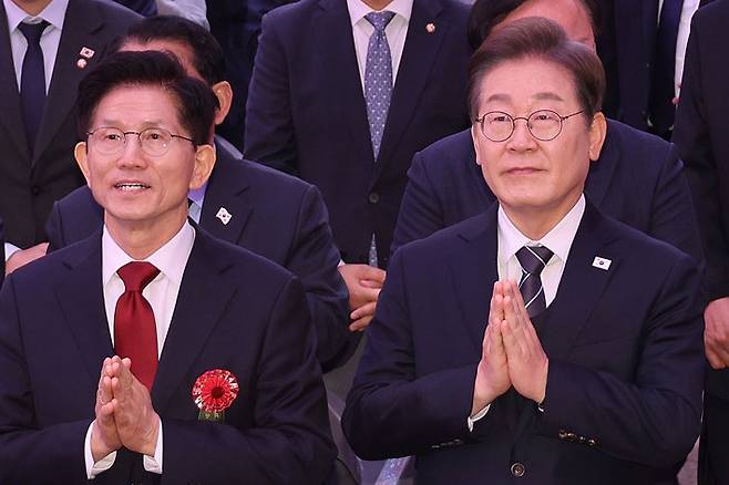 국민의힘 김문수 대선 후보(왼쪽)·더불어민주당 이재명 대선 후보. 연합뉴스