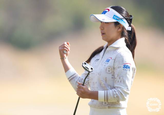 올해 KLPGA 투어 드라이브 거리와 그린적중률에서 모두 1위를 달리고 있는 이동은. 사진 제공=KLPGA